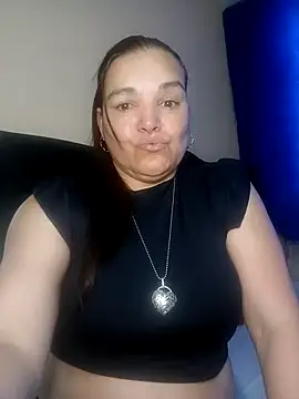 lee hot online show from February 9, 9:02 pm