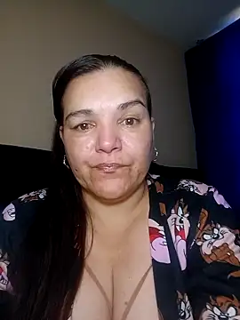 lee hot online show from February 7, 4:04 pm