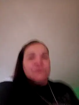 lee hot online show from February 13, 7:14 pm