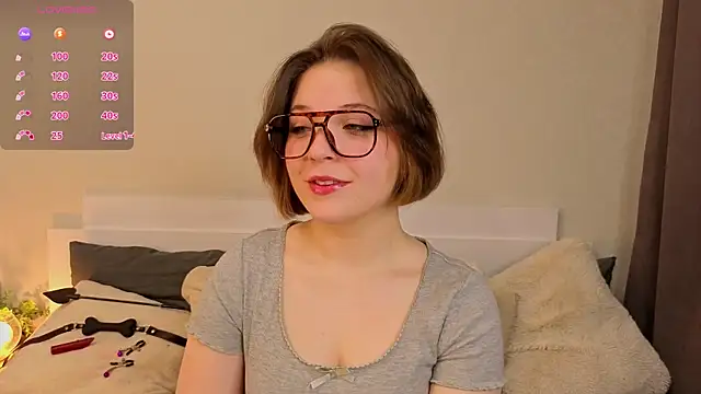 Next2Marie online show from March 24, 4:12 am