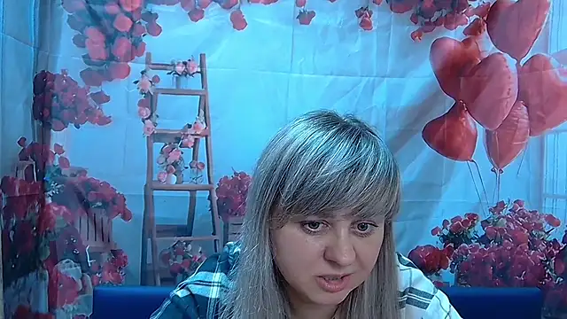 Snapshot of VeronicaSvitt chatting on February 23, 1:55 pm VeronicaSvitt online show from February 23, 1:55 pm