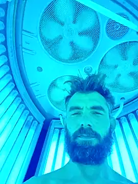 Snapshot of naughtynaturest36 chatting on February 13, 3:34 pm naughtynaturest36 online show from February 13, 3:34 pm