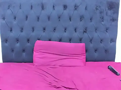 BustyBoobs67 online show from March 9, 3:48 pm