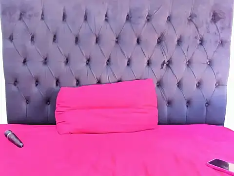 BustyBoobs67 online show from February 25, 1:33 pm