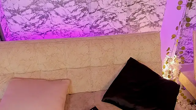 soffi joness23 online show from March 20, 7:37 pm