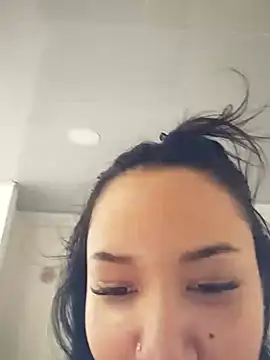 soffi joness23 online show from April 13, 4:11 pm