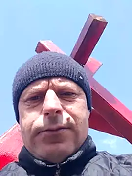 Ivan9iutt online show from April 26, 8:11 am