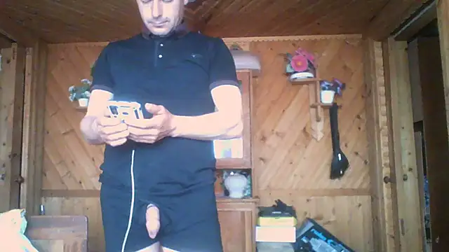 Ivan9iutt online show from May 21, 6:55 am