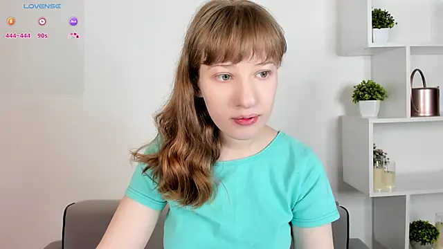 tracy aw online show from February 11, 2:44 am