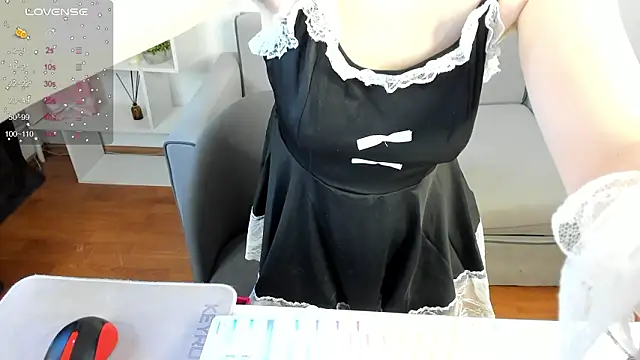 tracy aw online show from February 4, 5:24 am