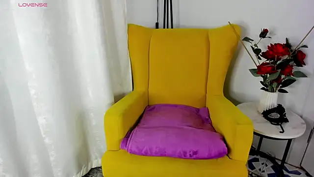 tracy aw online show from February 17, 7:38 am