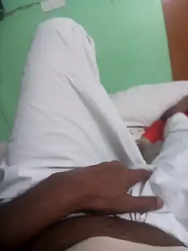 deshi9inch9 online show from May 8, 8:34 pm