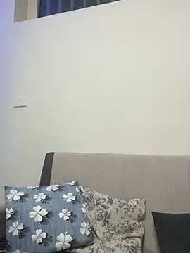 -LaTuaBionda-Giusy-00 online show from April 3, 11:55 pm