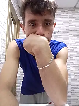 torvyHot online show from May 2, 8:14 pm
