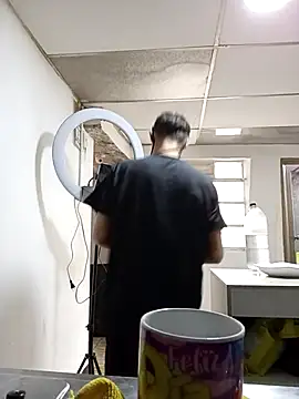 torvyHot online show from January 12, 7:42 pm