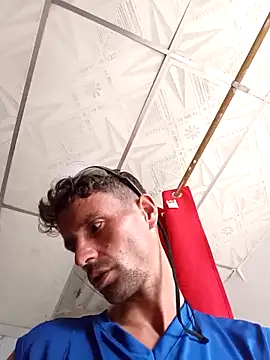 torvyHot online show from March 6, 7:42 pm