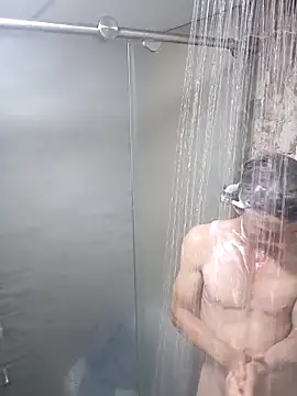 torvyHot online show from February 21, 9:28 pm