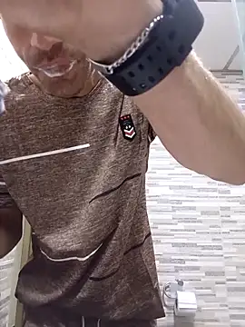 torvyHot online show from March 22, 11:45 am