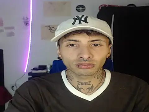 pol lu online show from January 12, 10:47 pm