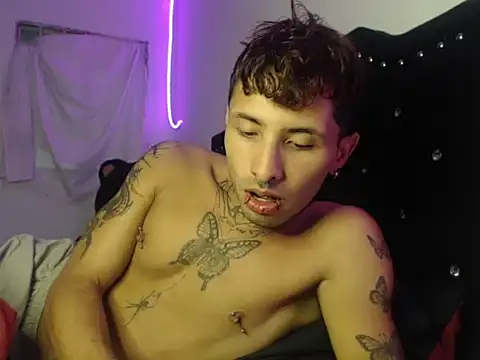 pol lu online show from January 13, 7:51 pm