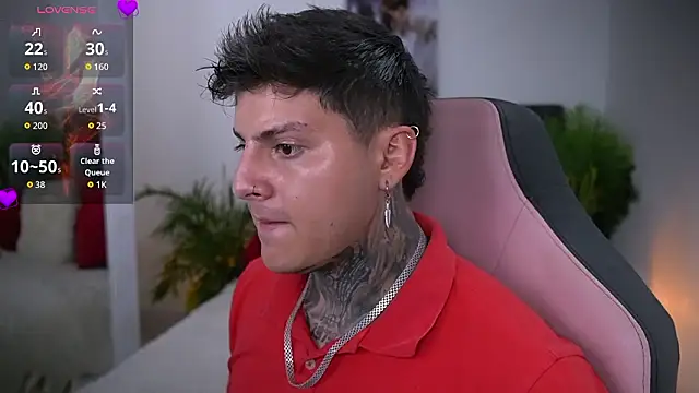 Snapshot of goldenatlasX chatting on February 11, 7:36 pm goldenatlasX online show from February 11, 7:36 pm