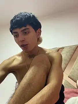 Maiky Cooper01 online show from April 14, 4:06 am