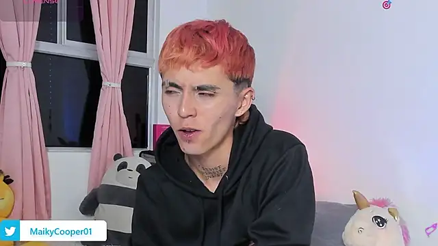 Maiky Cooper01 online show from March 10, 6:28 am