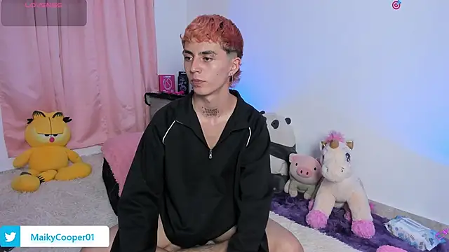 Maiky Cooper01 online show from March 6, 10:16 pm