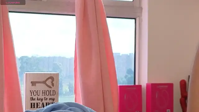 Maiky Cooper01 online show from March 22, 1:45 pm