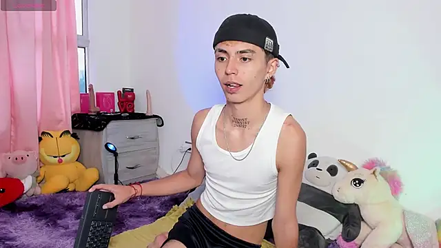 Maiky Cooper01 online show from March 18, 3:03 pm