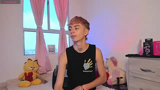 Maiky Cooper01 online show from February 11, 5:02 pm