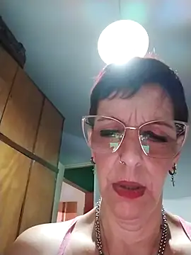 Juguetonafogosa5 online show from February 2, 4:39 pm