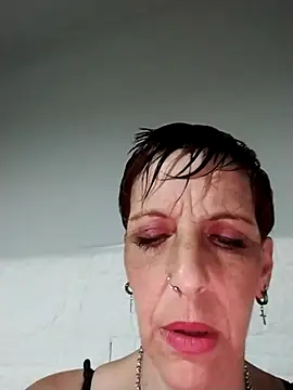 Juguetonafogosa5 online show from February 4, 10:49 pm