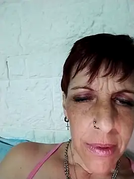 Juguetonafogosa5 online show from February 10, 4:33 am