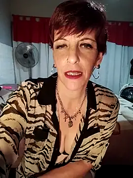 Juguetonafogosa5 online show from April 21, 2:47 am