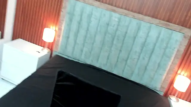 Arianaa Cooper  online show from February 10, 11:31 am