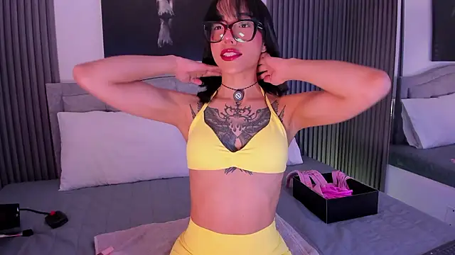 Naia-Nore online show from March 11, 12:48 am