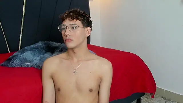 David cum18 online show from January 14, 12:14 am