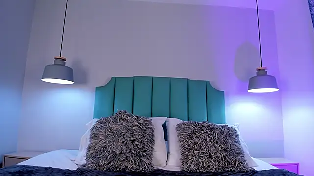 anahijones1 online show from February 6, 9:27 am