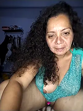 Gorditacarlota online show from April 22, 3:46 am