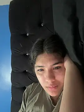 Snapshot of diosa_sofia19 chatting on July 15, 1:18 pm diosa sofia19 online show from July 15, 1:18 pm