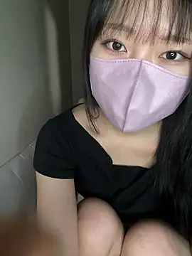 Snapshot of rin_15 chatting on July 5, 4:41 am rin 15 online show from July 5, 4:41 am