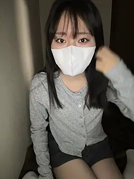 Snapshot of rin_15 chatting on March 2, 4:35 am rin 15 online show from March 2, 4:35 am