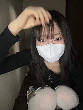 Snapshot of rin_15 chatting on March 1, 1:05 am rin 15 online show from March 1, 1:05 am