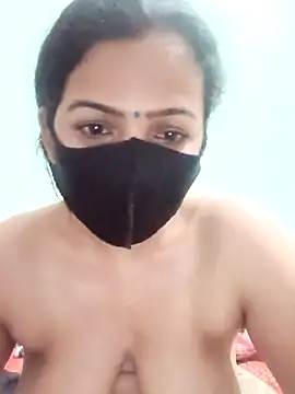 sexyqueen558 online show from May 7, 3:26 pm