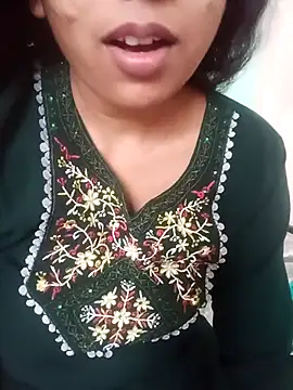 sexyqueen558 online show from March 15, 4:30 am