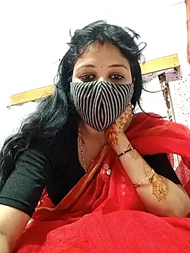 Priyaji7575 online show from March 3, 6:42 am