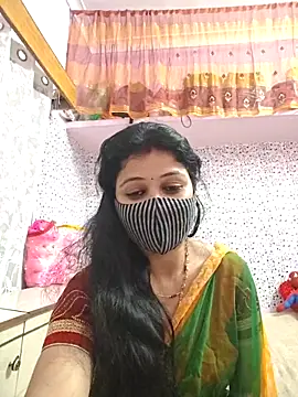 Priyaji7575 online show from February 19, 12:02 pm