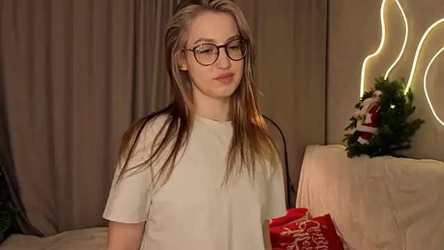 NicolaHulse online show from January 12, 4:52 am