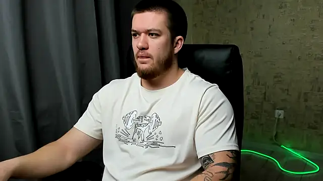 Well boy online show from February 1, 4:00 am